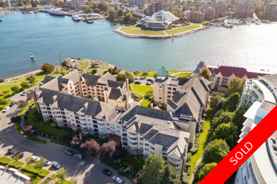 Vic West Condo for sale: Songhees Point 1 bedroom 1,155 sq.ft. (Listed 2024-10-08)